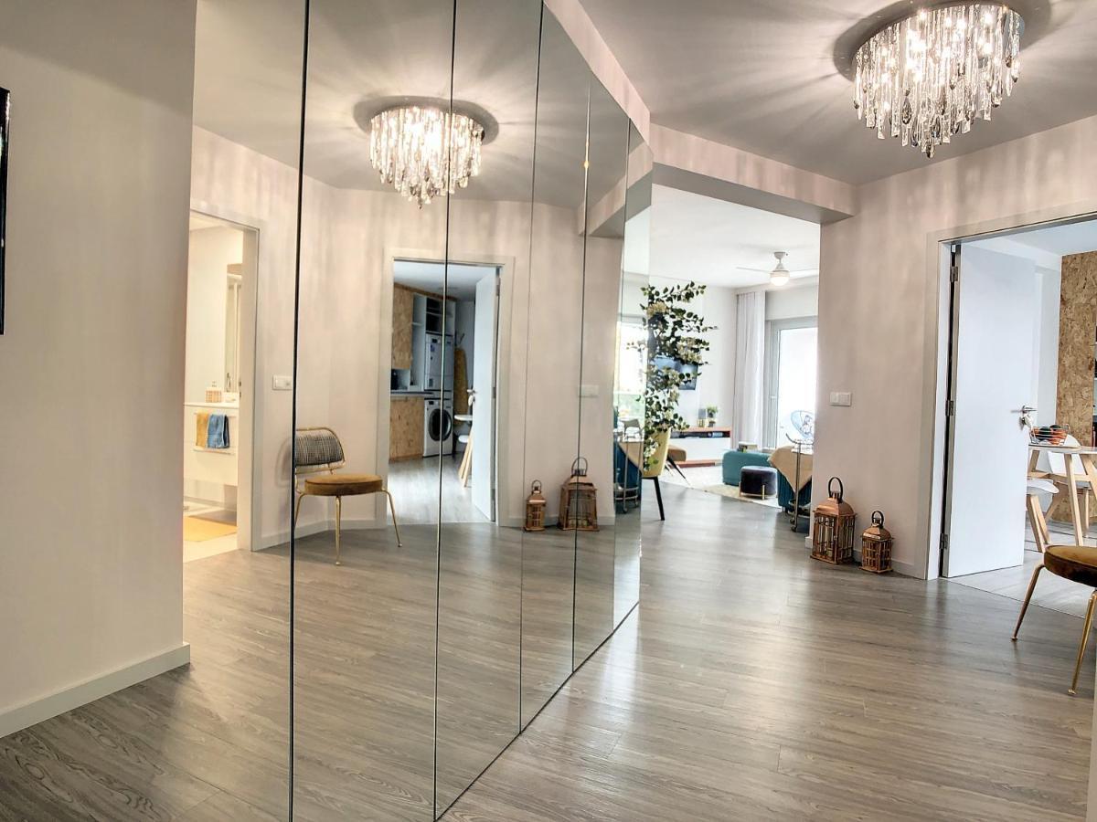 פונשל Indigo Apartment By Atlantic Holiday מראה חיצוני תמונה